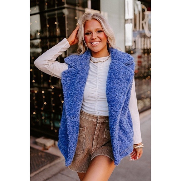 &merci Blue Sherpa Teddy Vest NWT Sz S Cozy Fall Winter Layer MSRP $60 - Picture 1 of 15